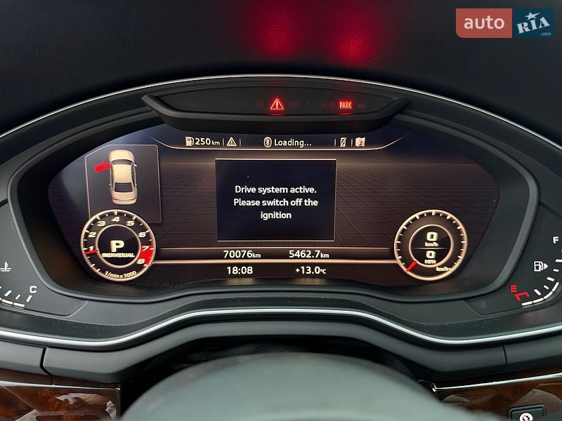 Седан Audi A4 2017 в Львове