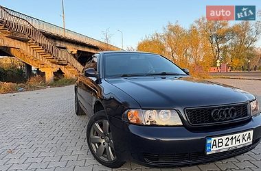 Седан Audi A4 1997 в Дрогобичі