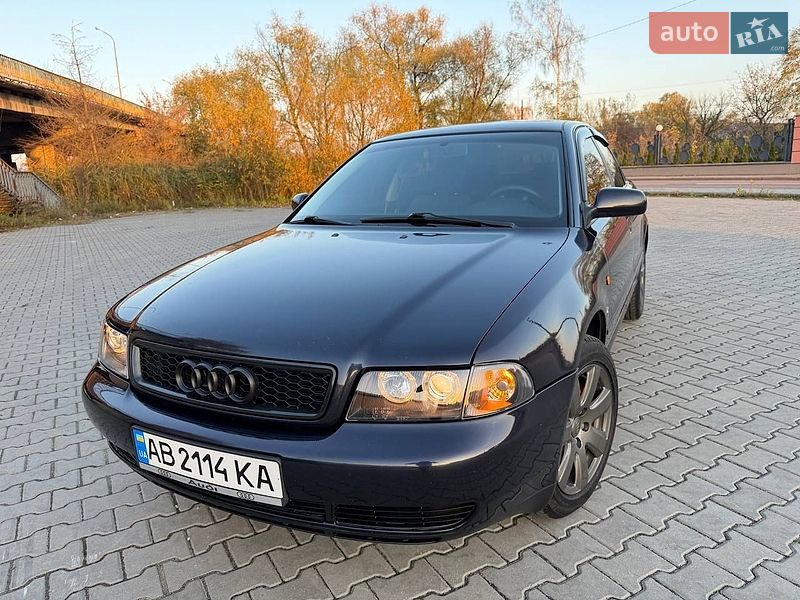 Седан Audi A4 1997 в Дрогобичі