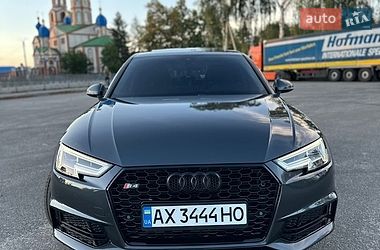 Седан Audi A4 2015 в Первомайске