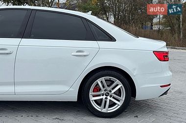 Седан Audi A4 2016 в Хмельницком