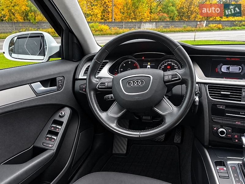 Универсал Audi A4 2014 в Киеве
