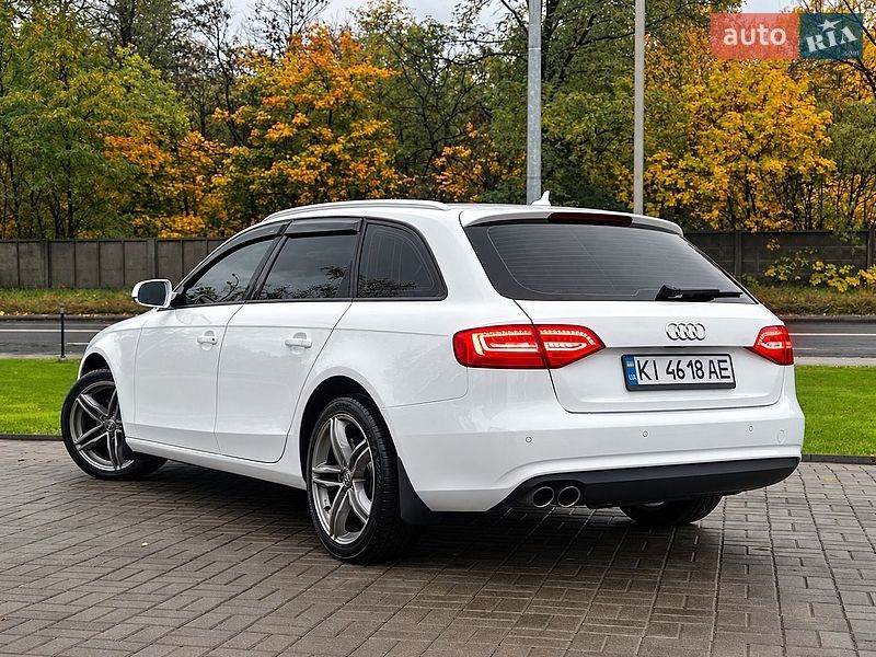 Универсал Audi A4 2014 в Киеве