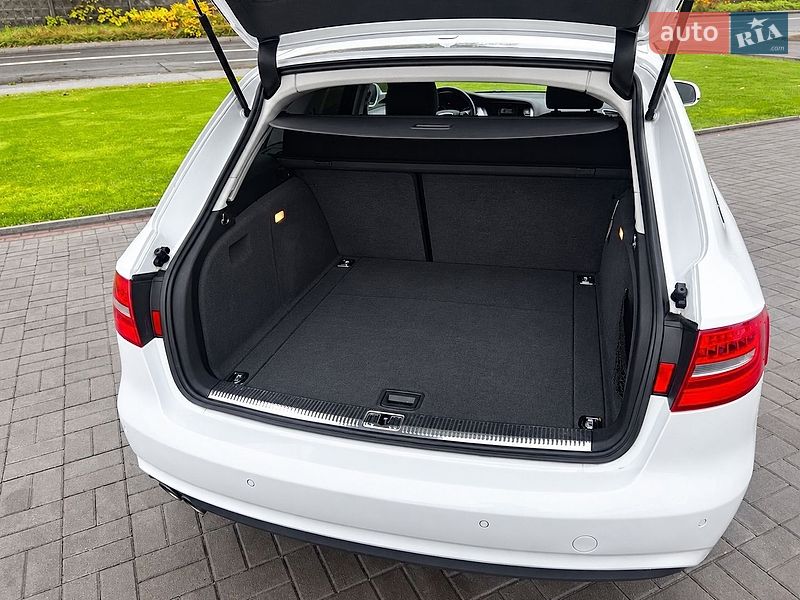 Универсал Audi A4 2014 в Киеве