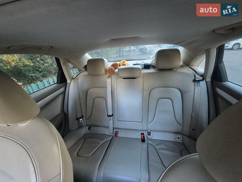 Седан Audi A4 2010 в Києві фото 9 Седан Audi A4 2010 в Києві