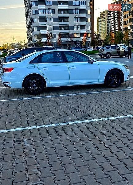 Седан Audi A4 2016 в Києві