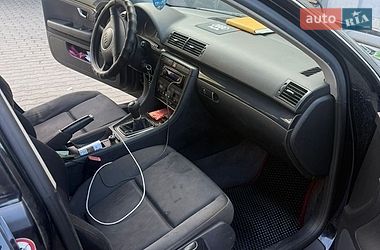 Седан Audi A4 2002 в Чернівцях