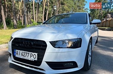 Седан Audi A4 2012 в Чернигове