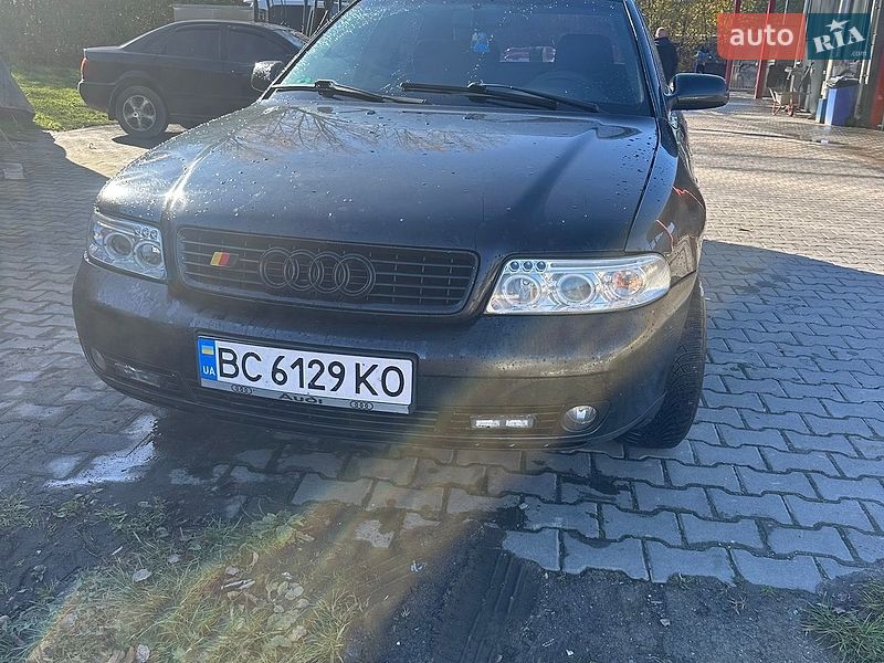 Седан Audi A4 1999 в Бориславі