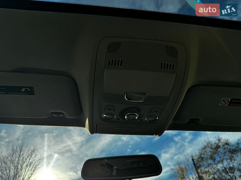Седан Audi A4 2011 в Кривом Роге
