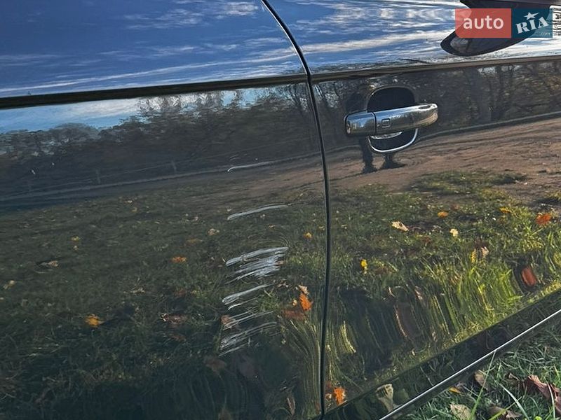 Седан Audi A4 2011 в Кривом Роге