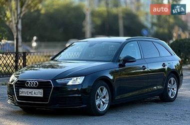 Универсал Audi A4 2017 в Днепре