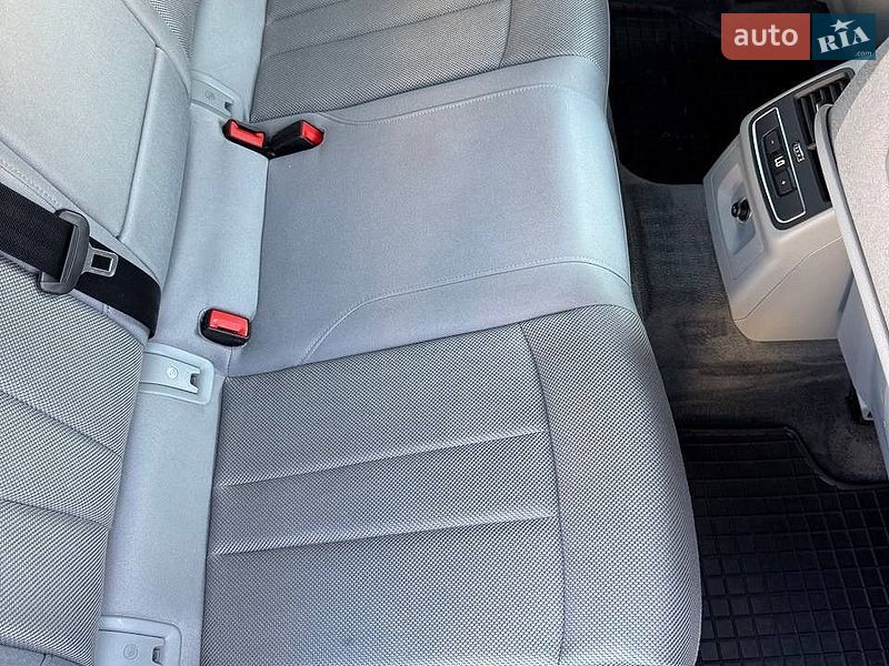 Універсал Audi A4 2017 в Дніпрі фото 38 Універсал Audi A4 2017 в Дніпрі