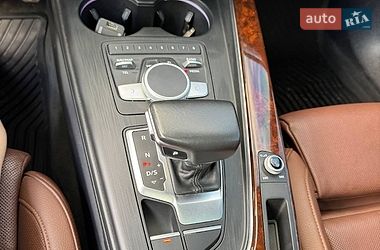 Седан Audi A4 2017 в Тернополі