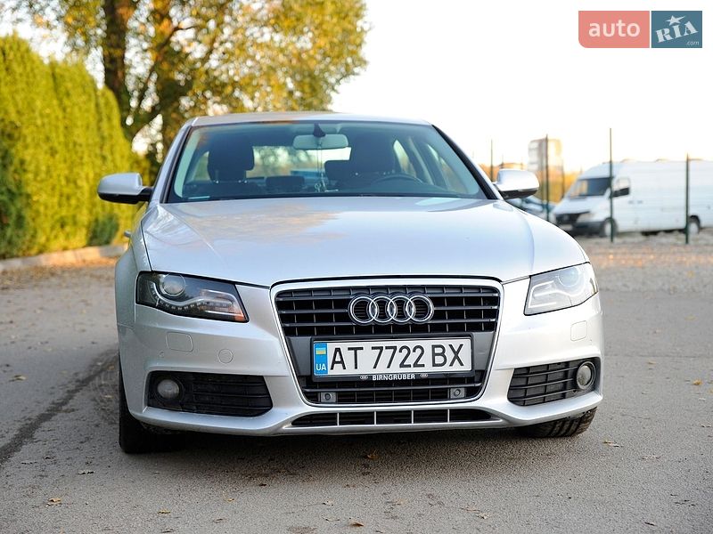 Седан Audi A4 2010 в Івано-Франківську
