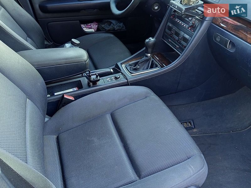 Седан Audi A4 2002 в Харькове