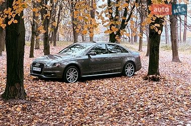 Седан Audi A4 2014 в Бердичеве