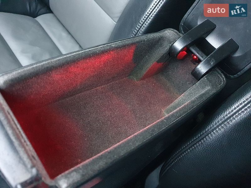 Универсал Audi A4 2005 в Киеве