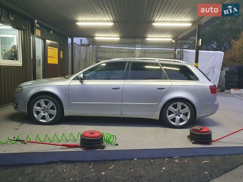 Универсал Audi A4 2005 в Киеве