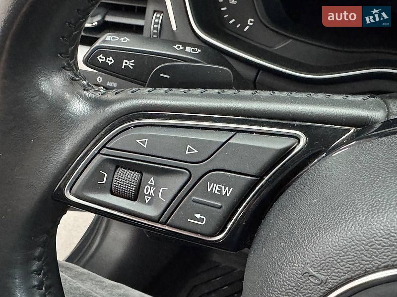Седан Audi A4 2017 в Києві