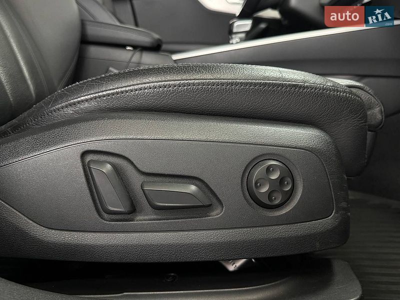 Седан Audi A4 2017 в Києві