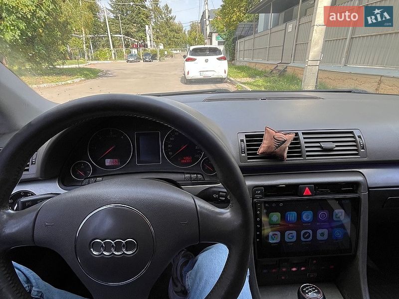 Седан Audi A4 2001 в Виннице