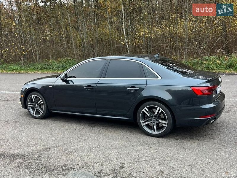 Седан Audi A4 2016 в Ковелі