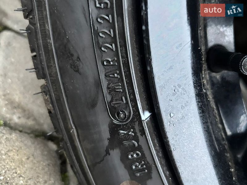 Седан Audi A4 2015 в Івано-Франково