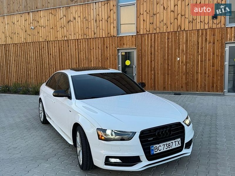 Седан Audi A4 2015 в Львові
