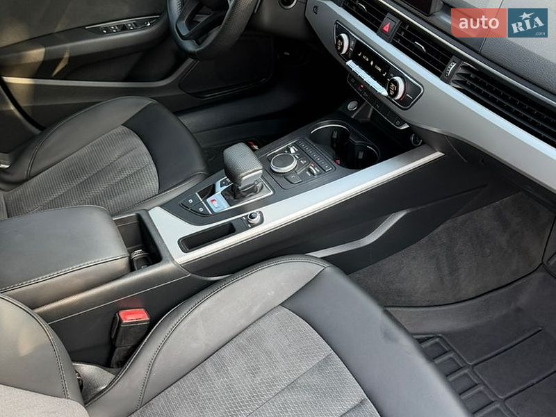 Універсал Audi A4 2019 в Дрогобичі