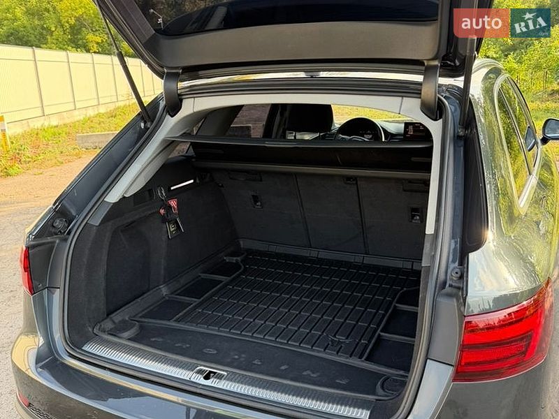 Універсал Audi A4 2019 в Дрогобичі