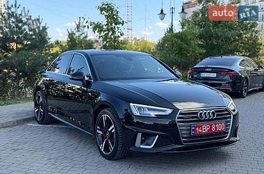 Седан Audi A4 2017 в Ивано-Франковске