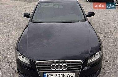 Седан Audi A4 2010 в Дніпрі
