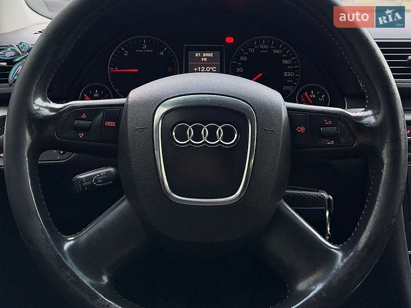 Універсал Audi A4 2006 в Києві