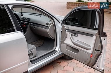 Універсал Audi A4 2001 в Бару
