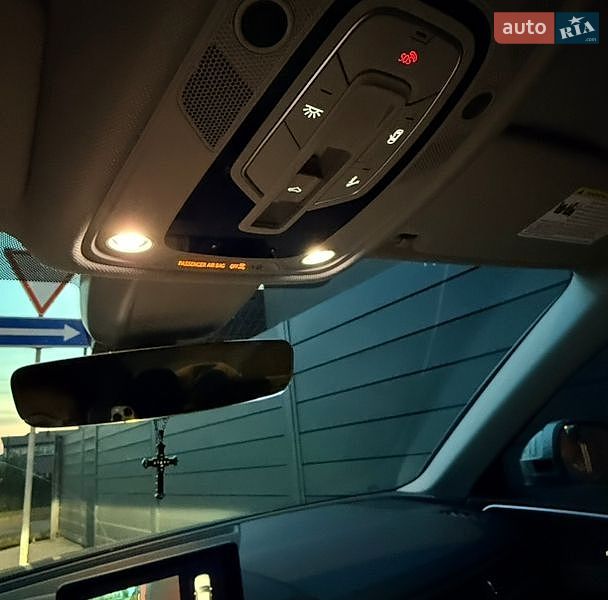 Седан Audi A4 2018 в Тернополі