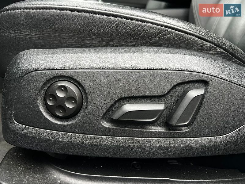Седан Audi A4 2019 в Києві