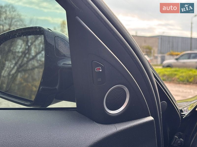 Седан Audi A4 2015 в Хмельницком