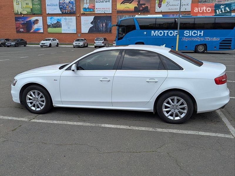 Седан Audi A4 2014 в Броварах