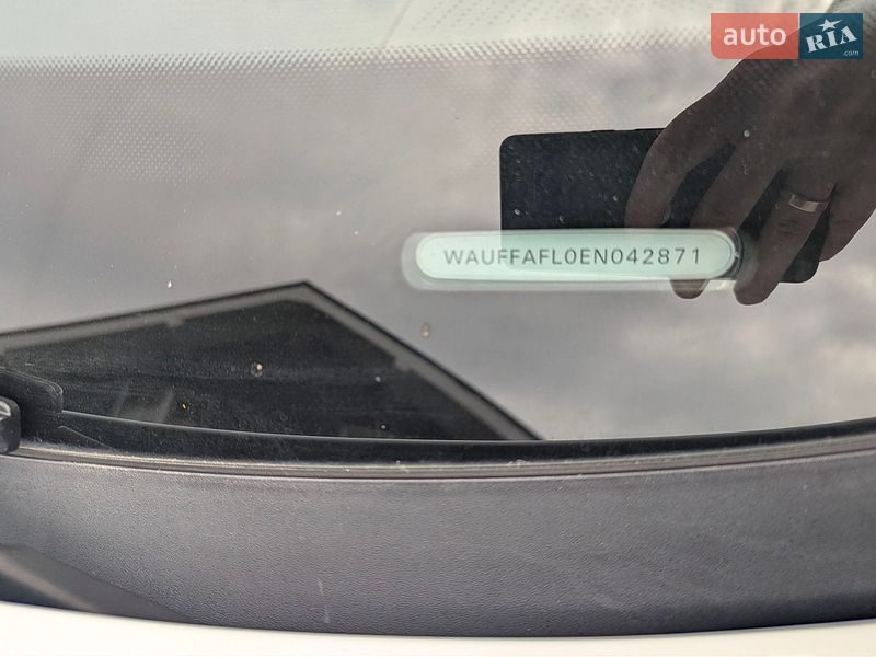 Седан Audi A4 2014 в Броварах