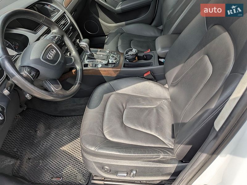 Седан Audi A4 2014 в Броварах