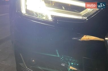 Седан Audi A4 2019 в Києві