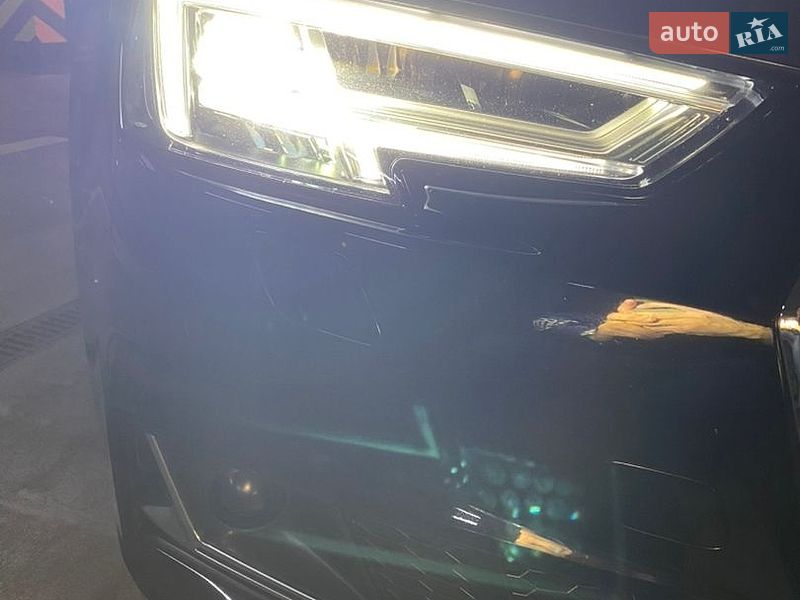 Седан Audi A4 2019 в Києві