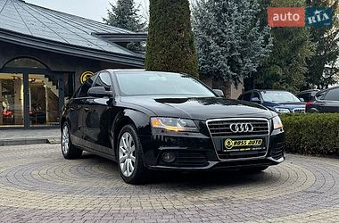 Седан Audi A4 2011 в Львові