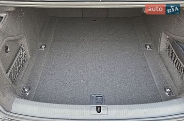 Седан Audi A4 2021 в Гостомеле