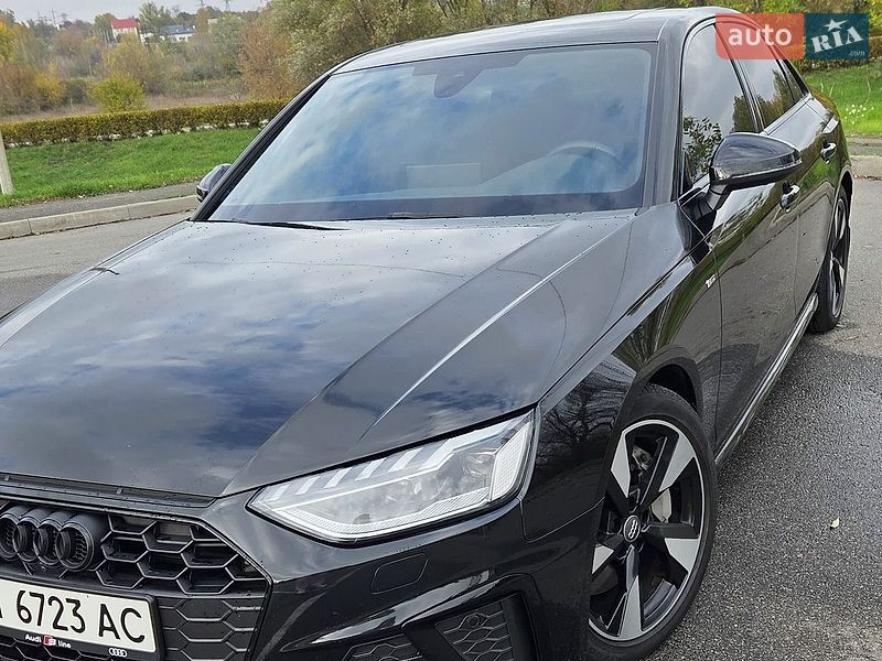 Седан Audi A4 2021 в Гостомеле