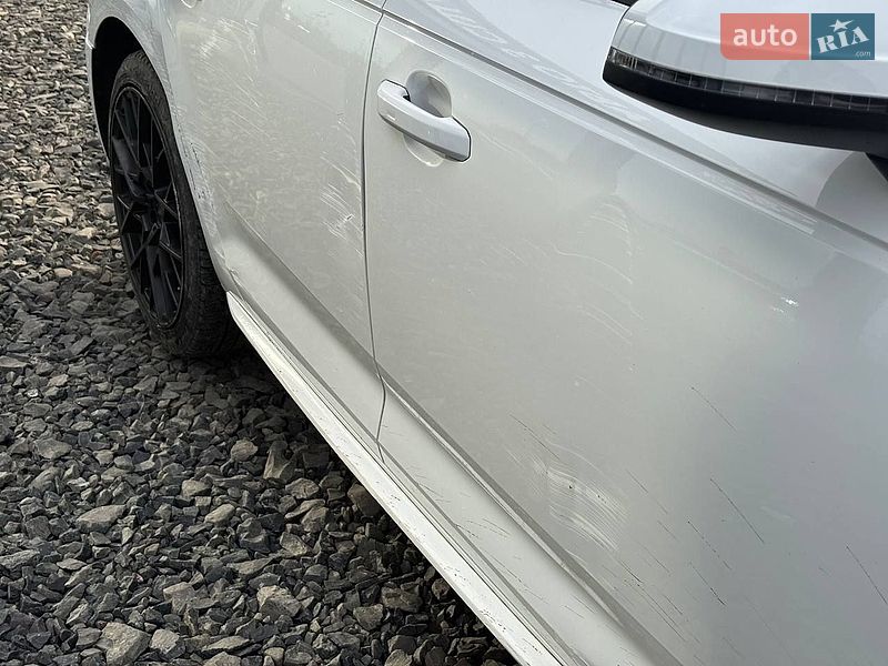Седан Audi A4 2017 в Луцьку