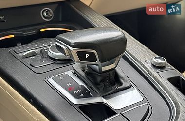 Седан Audi A4 2017 в Луцьку