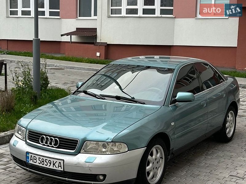 Седан Audi A4 1999 в Виннице