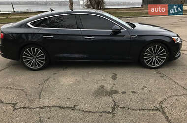 Лифтбек Audi A5 Sportback 2017 в 